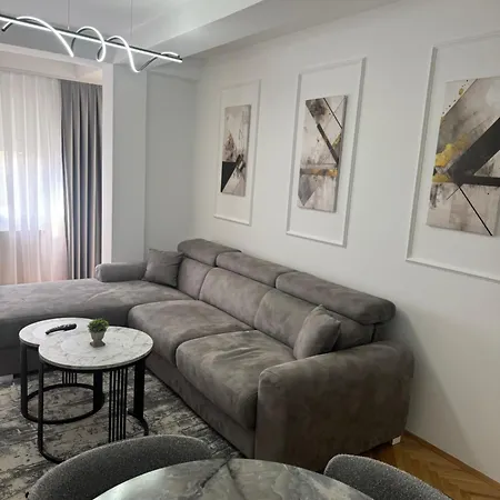 Golden Crown 2 Βράνιε